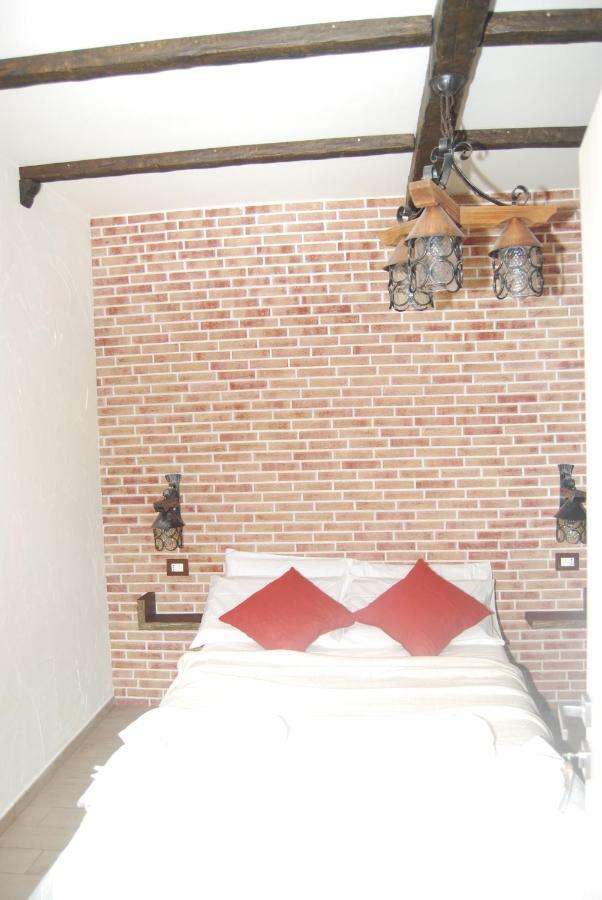 Domus Florio - Humanitas Rozzano Bed & Breakfast Pieve Emanuele Exterior photo
